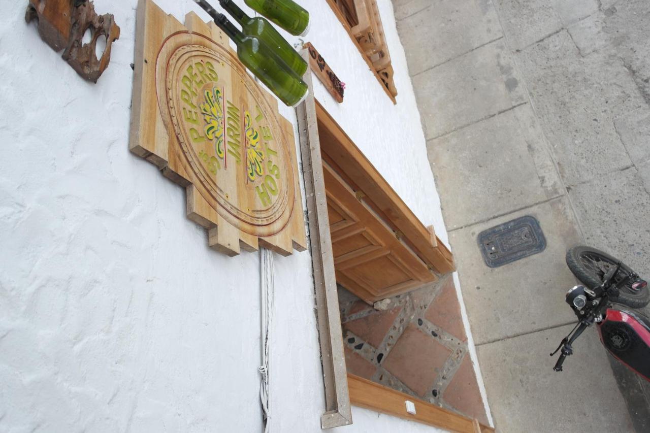 Sergeant Pepper'S Hostel Jardín Exterior foto